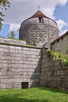 245205