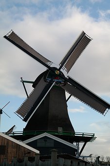314839