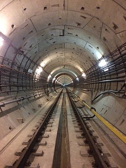225732