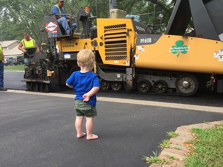315654