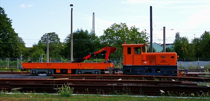 228375