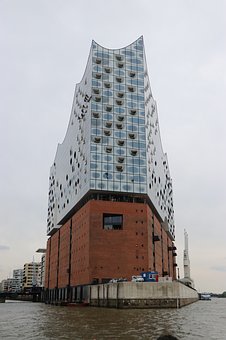 306942