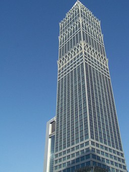 164168