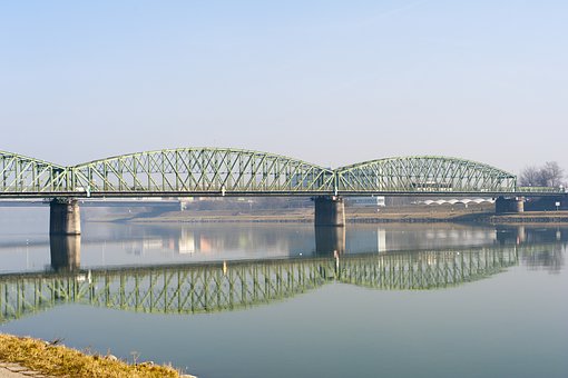 168484