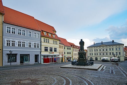 80633