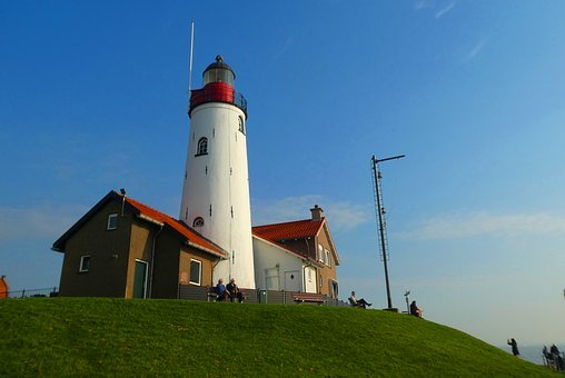 227020