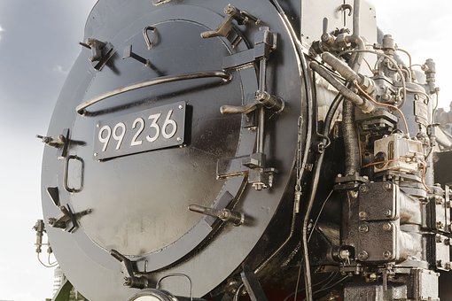 12581