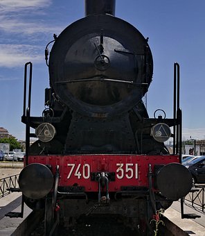 161821