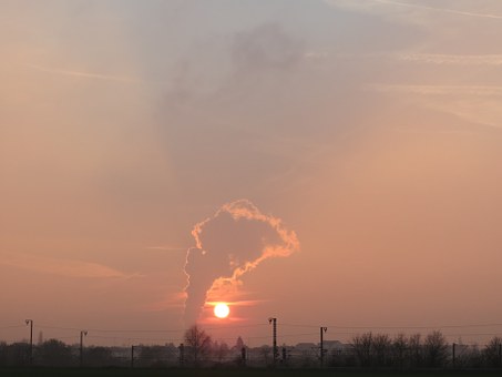 112526