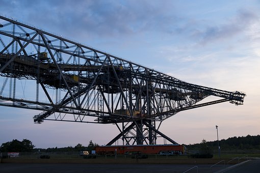 345061