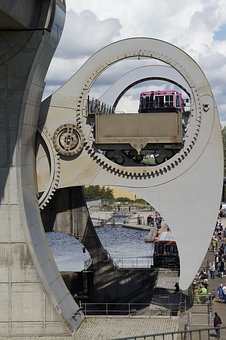 241438