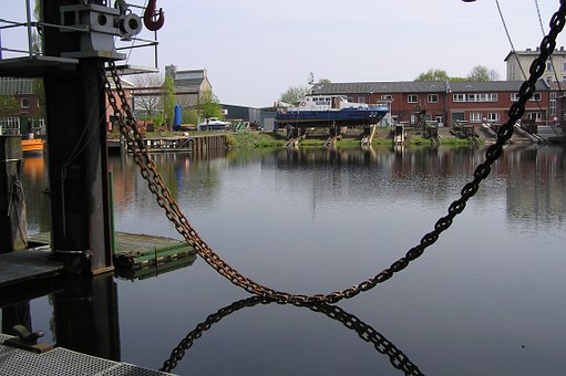 144301