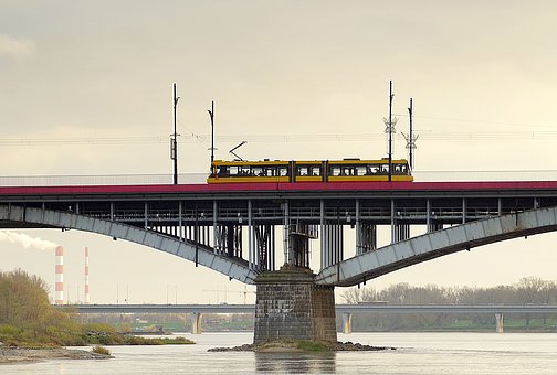 335628
