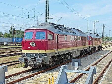 272793