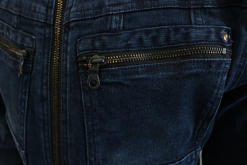 337651