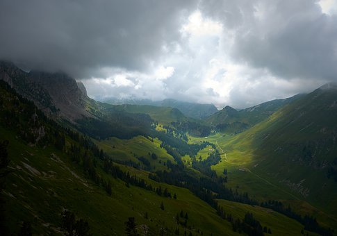 185623