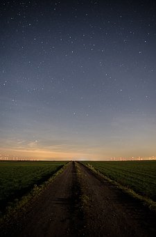 103729