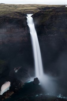 169074