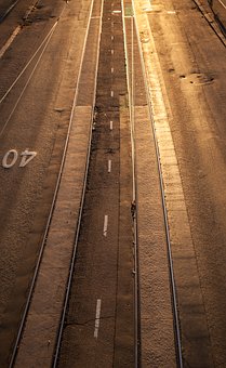 257101