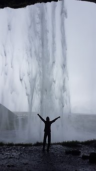 121262