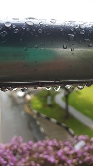 239107