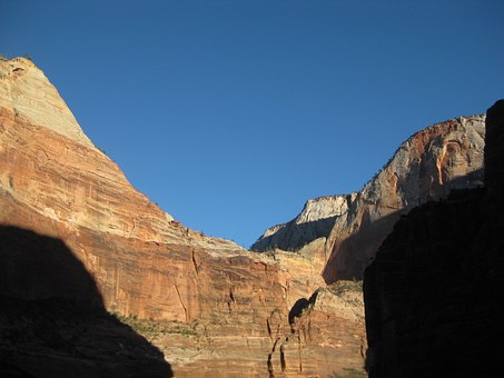 200820
