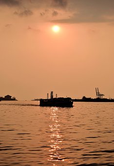 174445