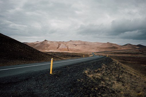 216398