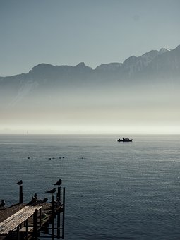 93762