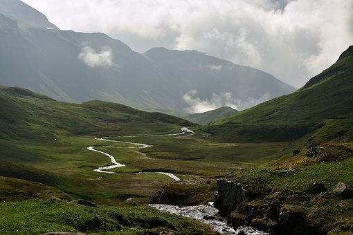 214972