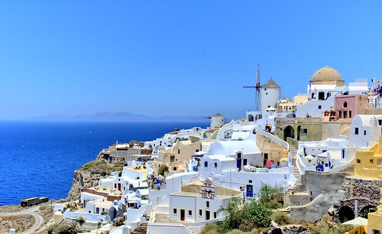 316437