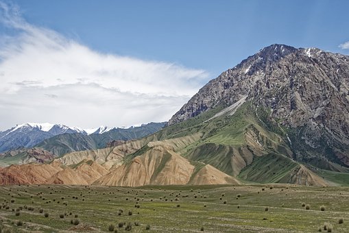 318973