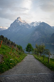 258151