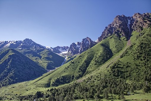 158802