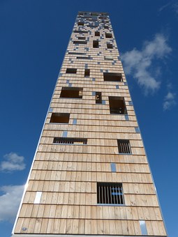 49578