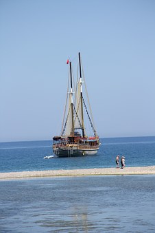 82006