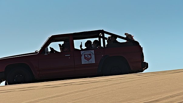 277043
