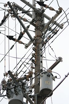 4050
