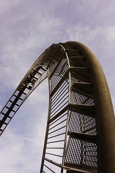 117764