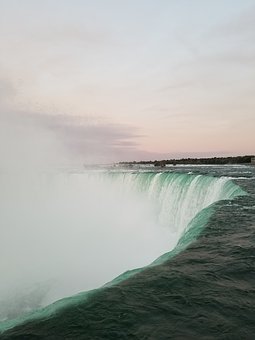 217636