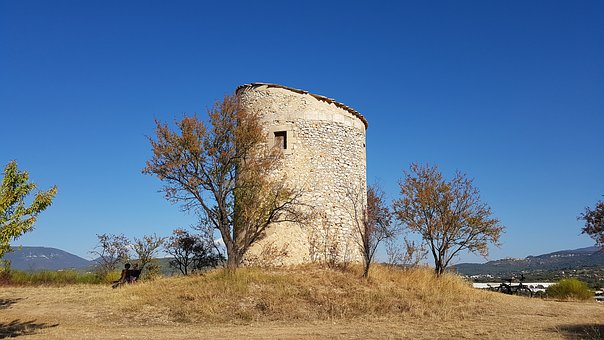 158333