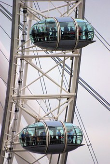 266053