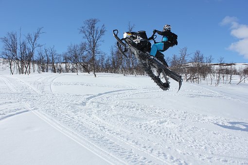 220106