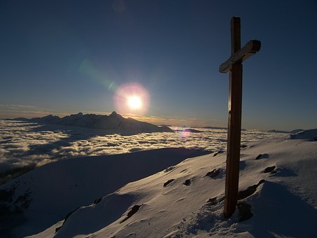 117380
