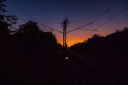 129350