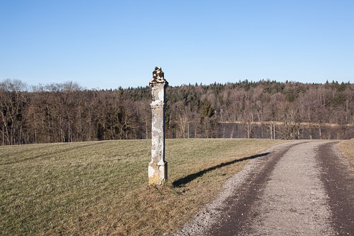 159982