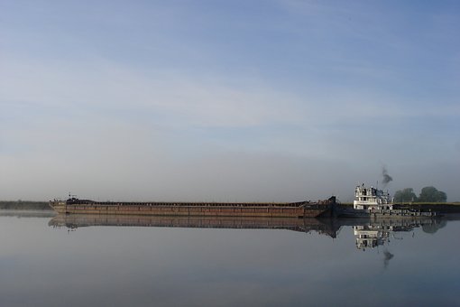 323109