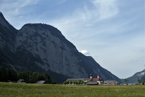 58547