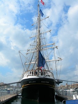 254559