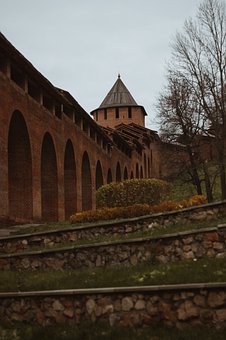 184326